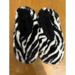 Medium Light Zebra Fur Snoozies