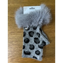 Equilibrium Gloves-Leopard Print fingerless Fur Cuff Grey
