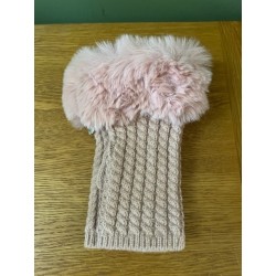 Equilibrium Gloves- Twist Cable fingerless Fur Cuff Pink
